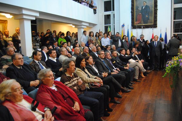 Membros da Assembleia Municipal, Convidados e Público