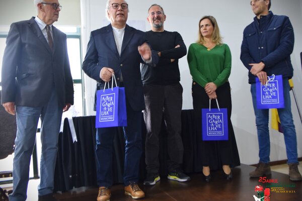 Reconhecimento Público aos Partidos Políticos