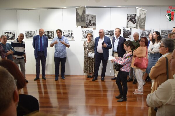 Exposição “25 de Abril: uma revolução em marcha”