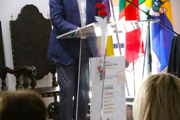 Abertura oficial pelo Presidente da Assembleia Municipal