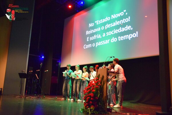 “Abril em RAP!” com a participação de alunos do Agrupamento de Escolas de Albergaria-a-Velha