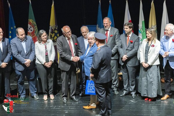 Reconhecimento Público à Associação Humanitária dos Bombeiros Voluntários de Albergaria-a-Velha