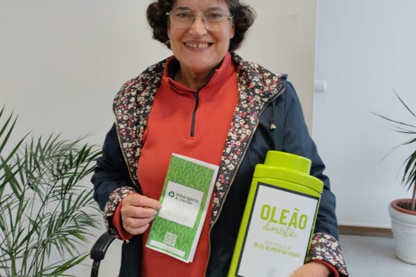 Entrega de mini-oleões 