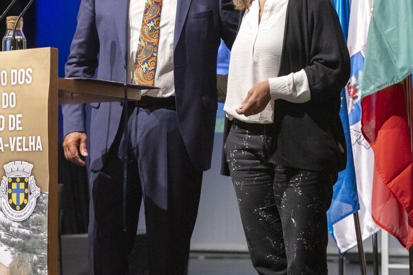 Vera Mónica Santos Almeida - Albergaria em Primeiro — Coligação PPD/PSD.IL