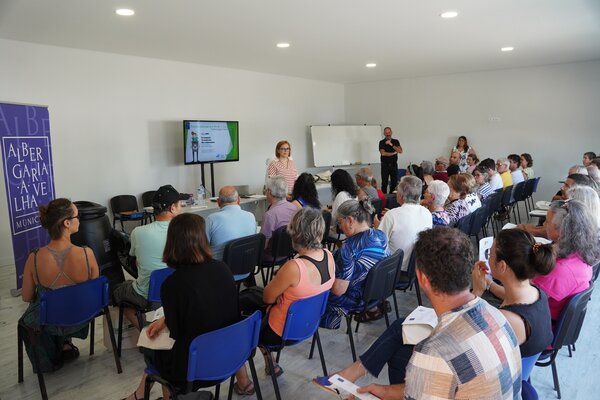 entrega_de_compostores
