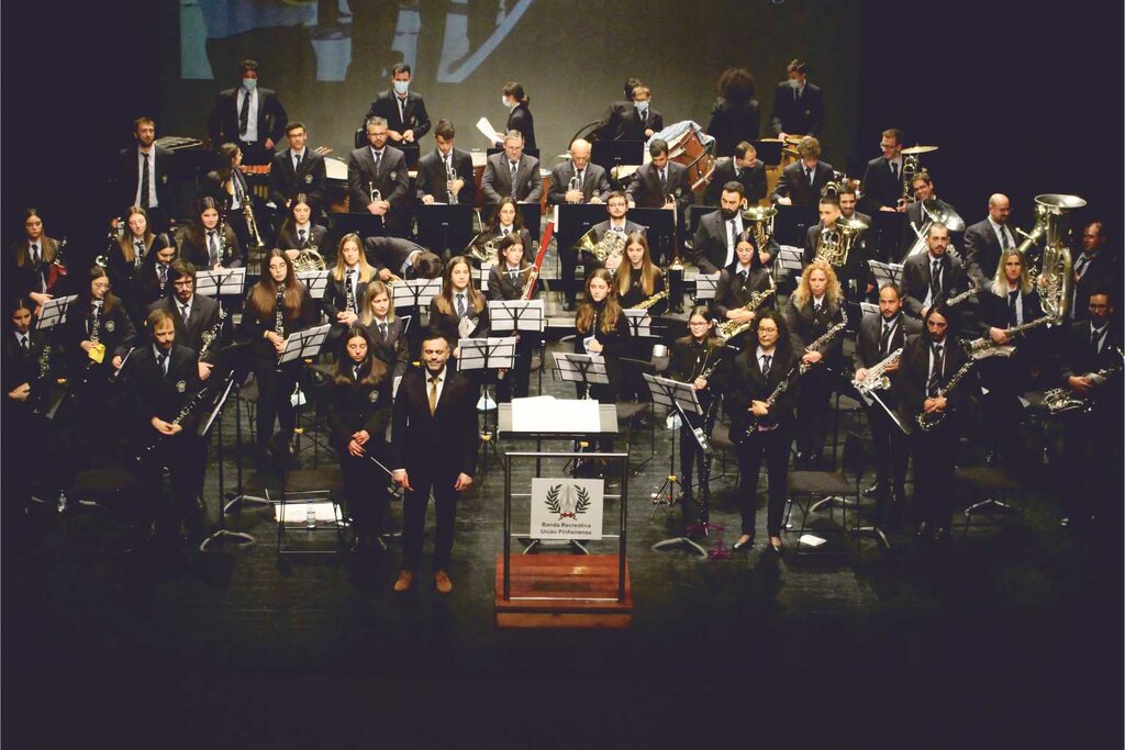 BANDA RECREATIVA UNIÃO PINHEIRENSE - BANDAS EM CONCERTO