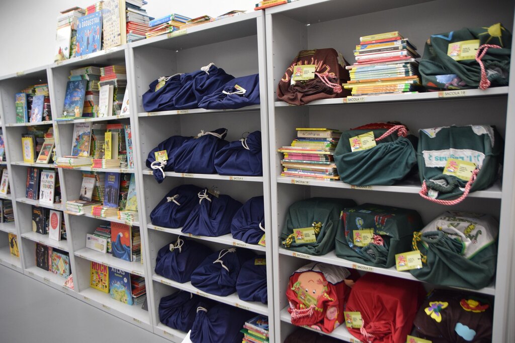 Biblioteca Municipal coloca mais de 2900 livros a circular pelas escolas e jardins-de-infância