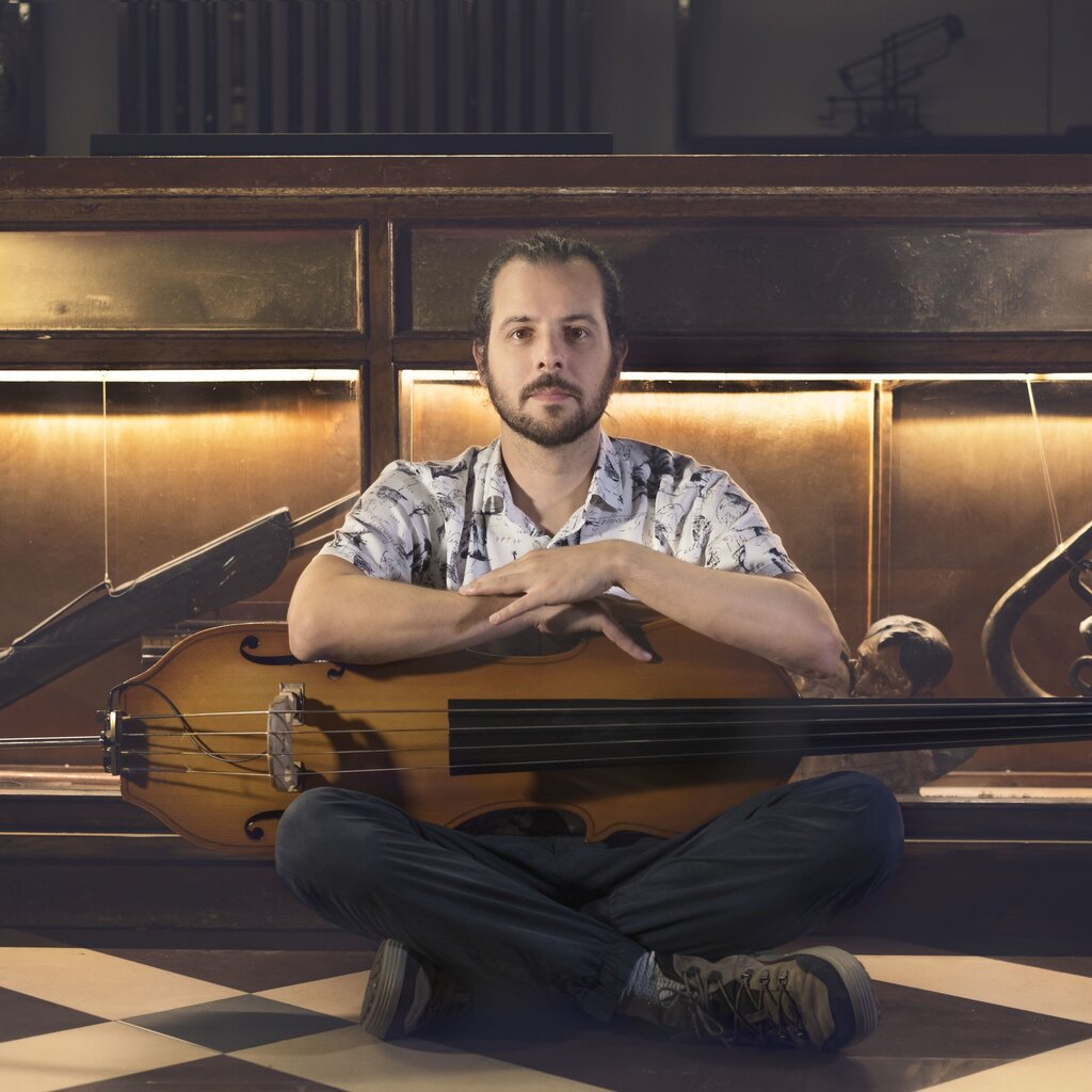 OuTonalidades traz Aníbal Zola ao Cineteatro Alba