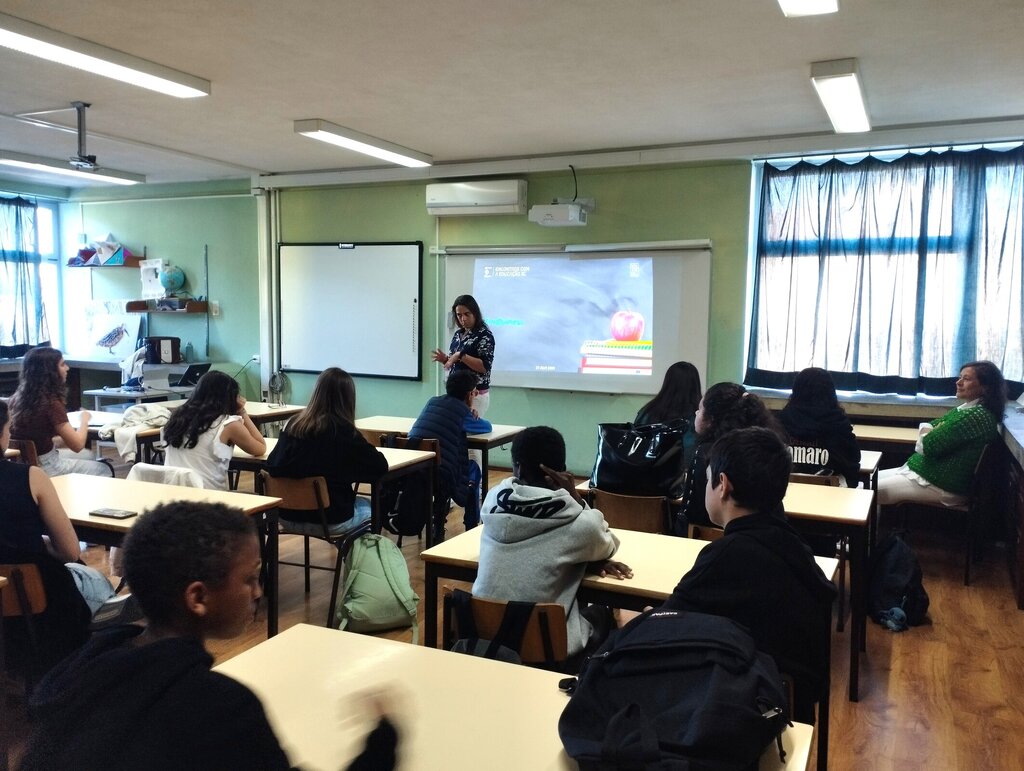 "Encontros com a Educação" promove sessões de Mindfulness para alunos do 8.º ano