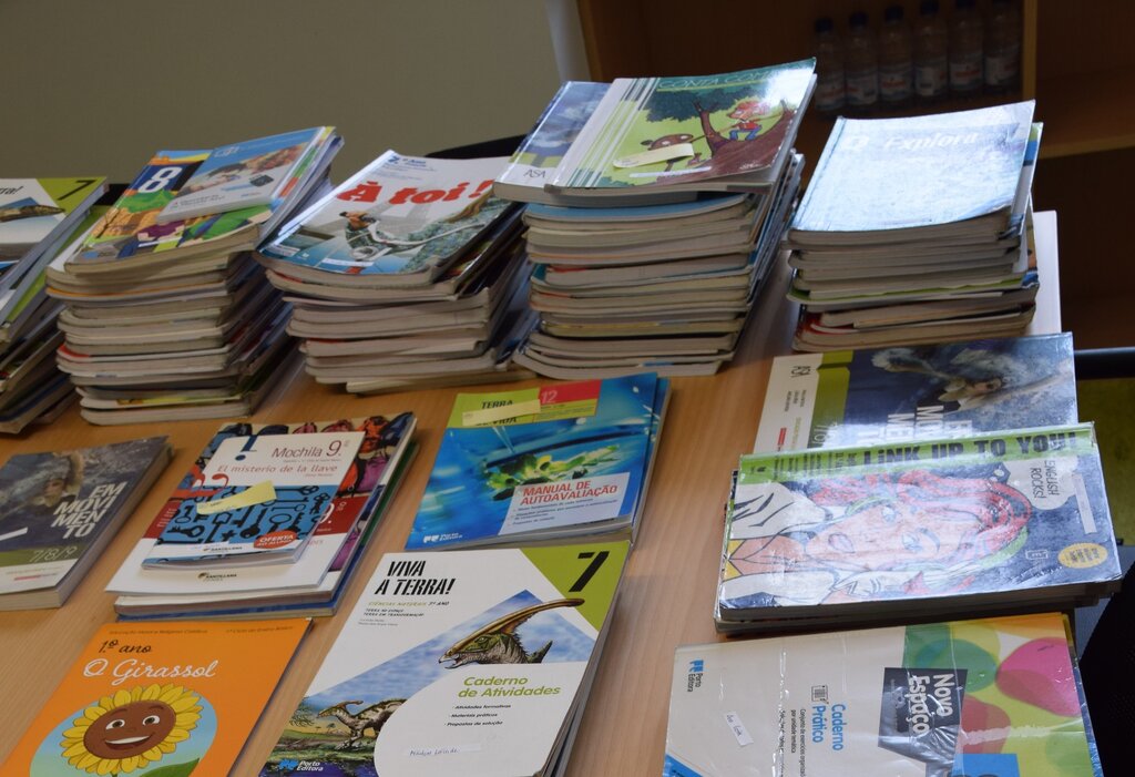 Banco de Livros Escolares de Albergaria-a-Velha abre período  de requisição de manuais