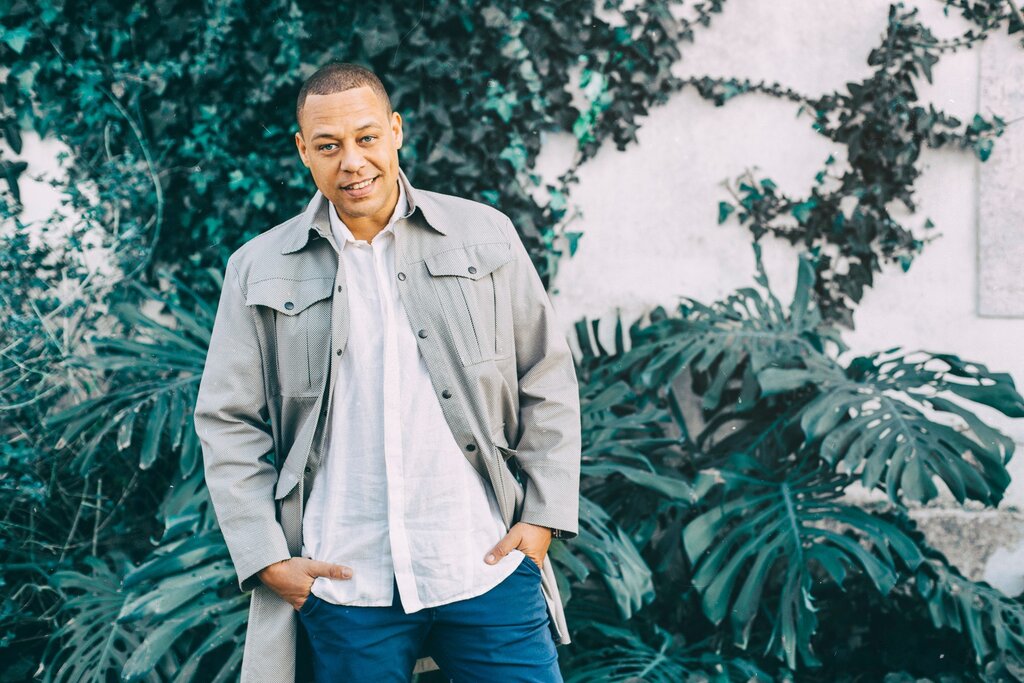 Isto Tudo Para Dizer O Quê? desafia Carlão no Cineteatro Alba