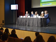  Cineteatro Alba recebeu sessão distrital do Parlamento dos Jovens