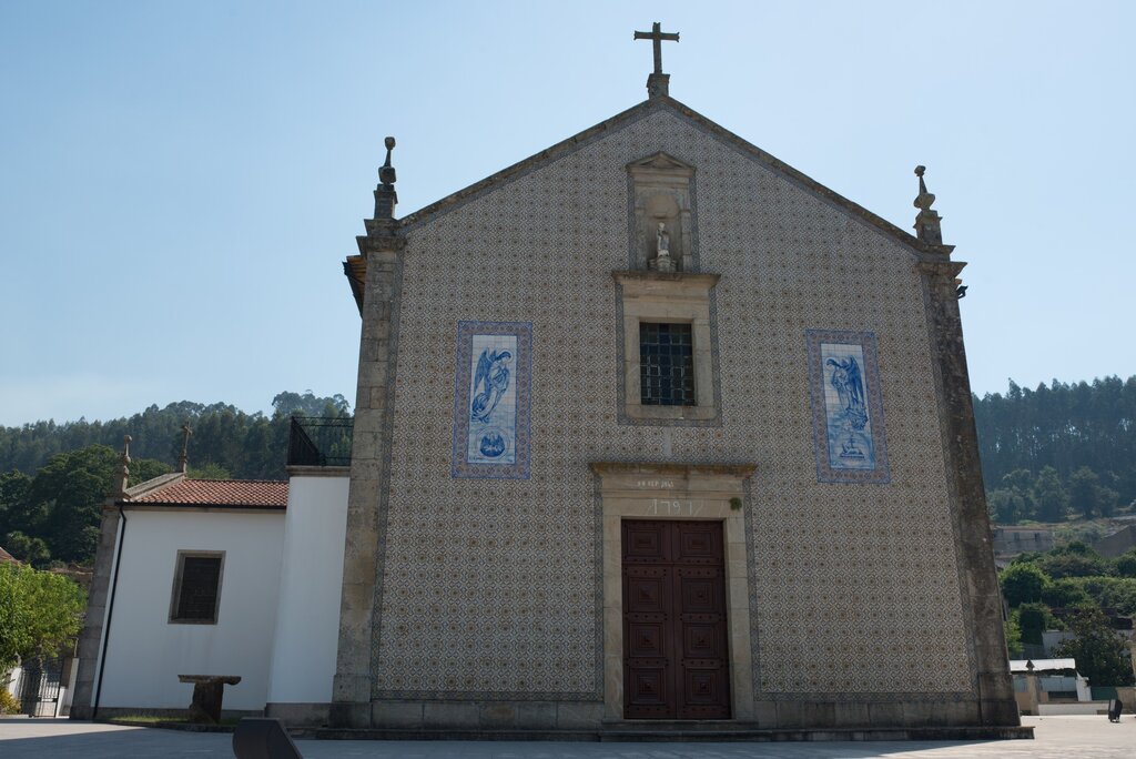 Paróquia de São Miguel de Frossos - Informação