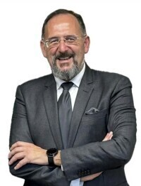 antonio_loureiro_1_1024_2500